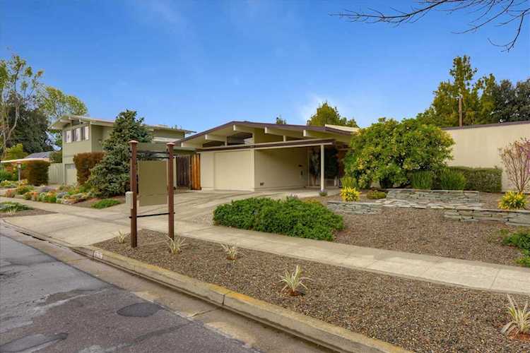 611 Templeton Ct Sunnyvale, CA 94087