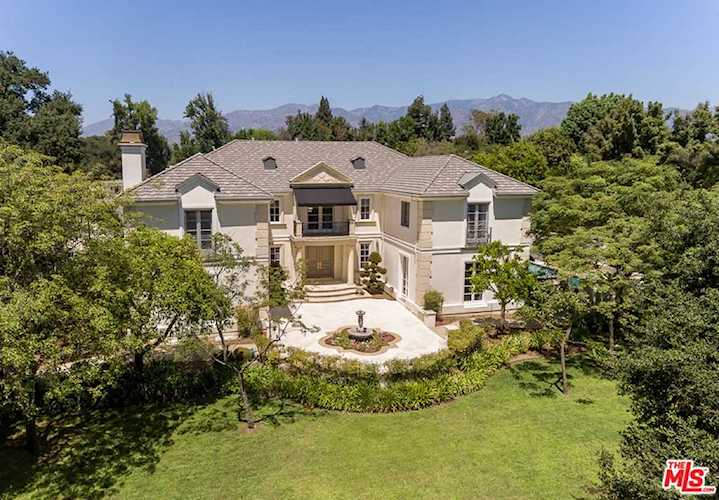 1725 Orlando Road Pasadena, CA 91106