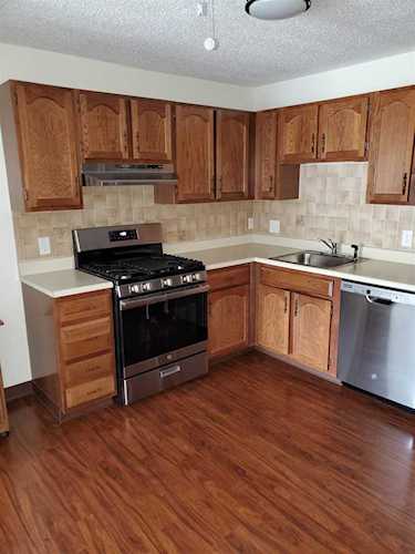 379 Huse Rd #26 Manchester, NH 03103 | MLS 4807267 Photo 1