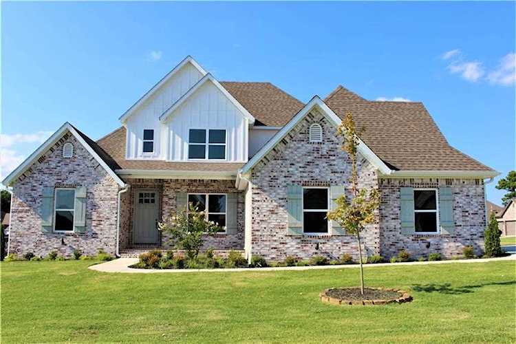 1711 Grace Place Bentonville, AR 72713
