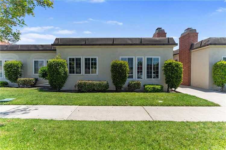 1954 W Glenoaks Avenue #C Anaheim, CA 92801