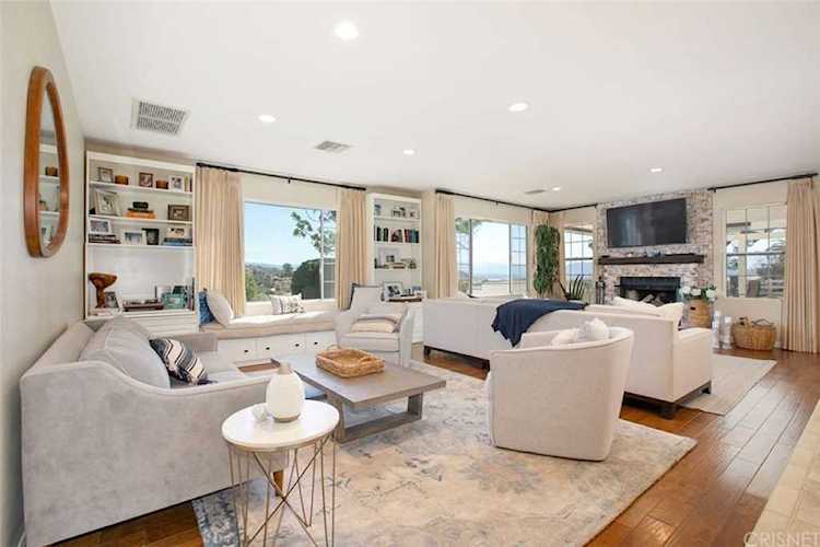 30460 Remington Road Castaic, CA 91384