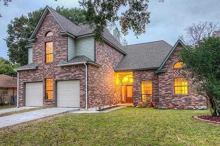 15810 Juneau Ln Jersey Village, TX 77040