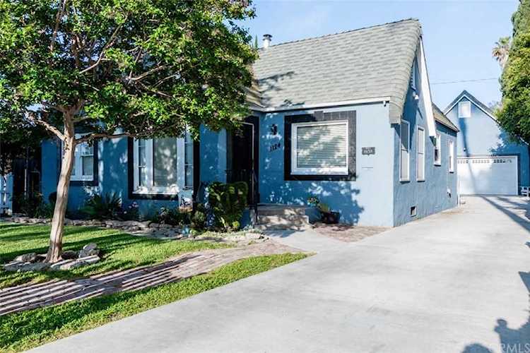 1124 S Parton Street Santa Ana, CA 92707