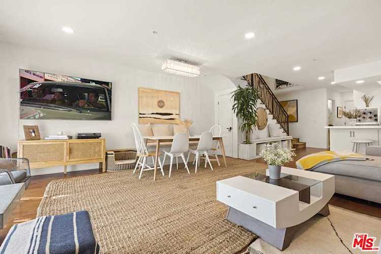 4301 Los Feliz #14 Los Angeles, CA 90027