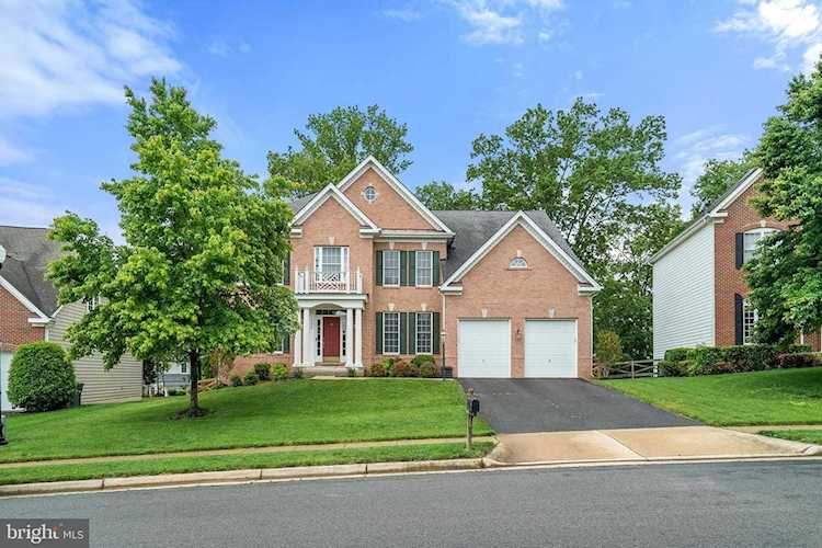 9278 Rainbow Falls Dr Bristow, VA 20136 | MLS ® VAPW494690 Photo 1