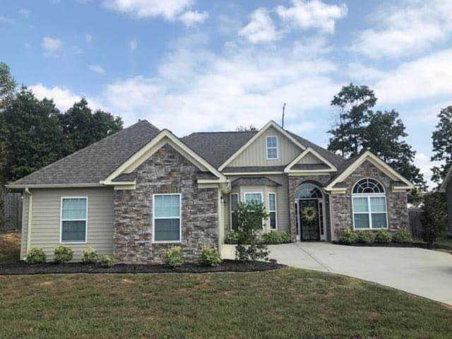 142 Whispering Oaks Dr Lenoir City, TN 37771 | MLS 1112783 Photo 1