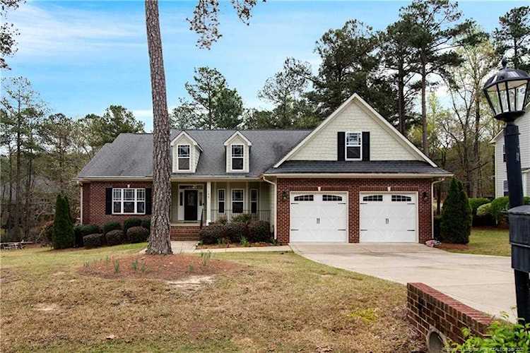 166 Heather Brook Circle Spring Lake, NC 28390