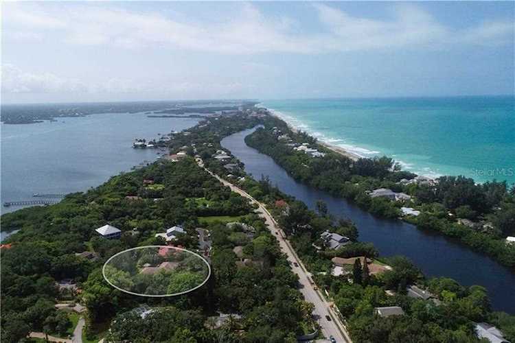 1201 Oyster Cove Dr Sarasota, FL 34242
