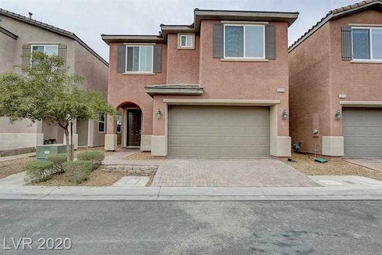 6225 Yankee Spring St Las Vegas, NV 89122