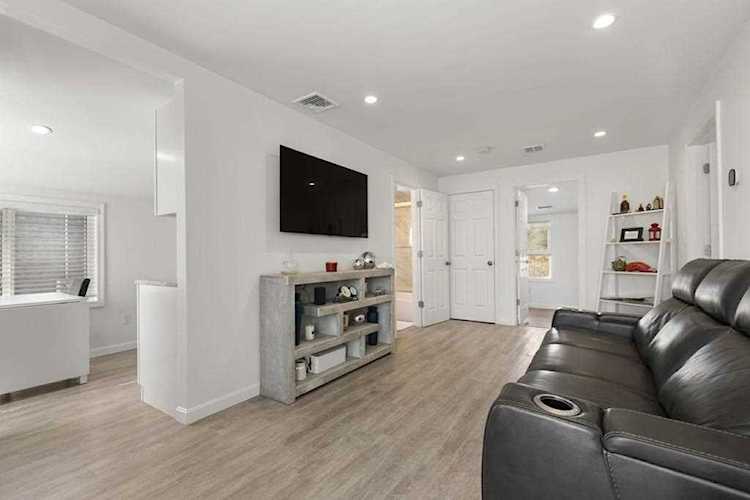 14 Terne Road Quincy, MA 02169