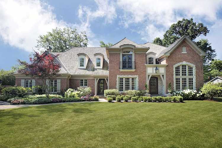 855 Woodland Dr Glenview, IL 60025
