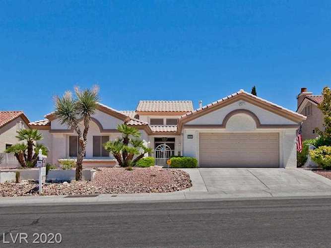 2740 High Range Dr Las Vegas, NV 89134