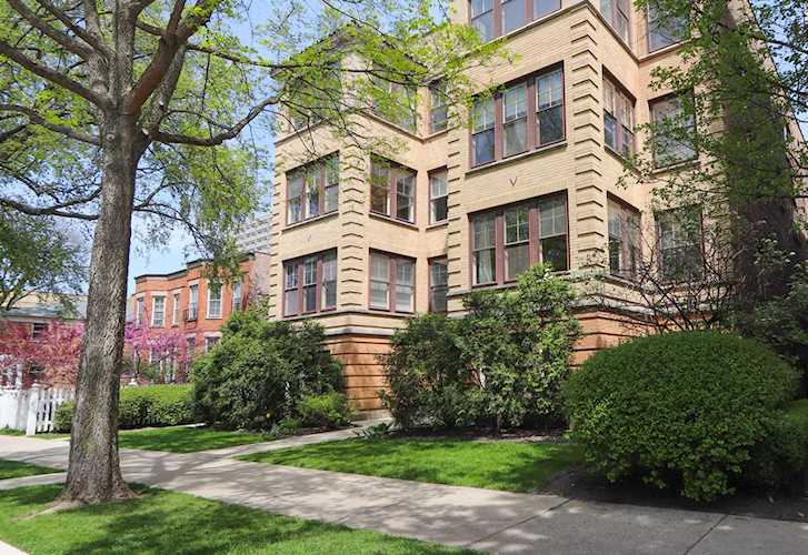 314 Wisconsin Ave #2S Oak Park, IL 60302