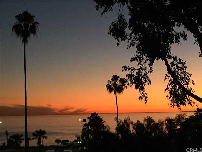 280 Cliff Drive #4 Laguna Beach, CA 92651