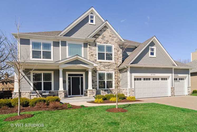 2722 Trojak Ln Aurora, IL 60502