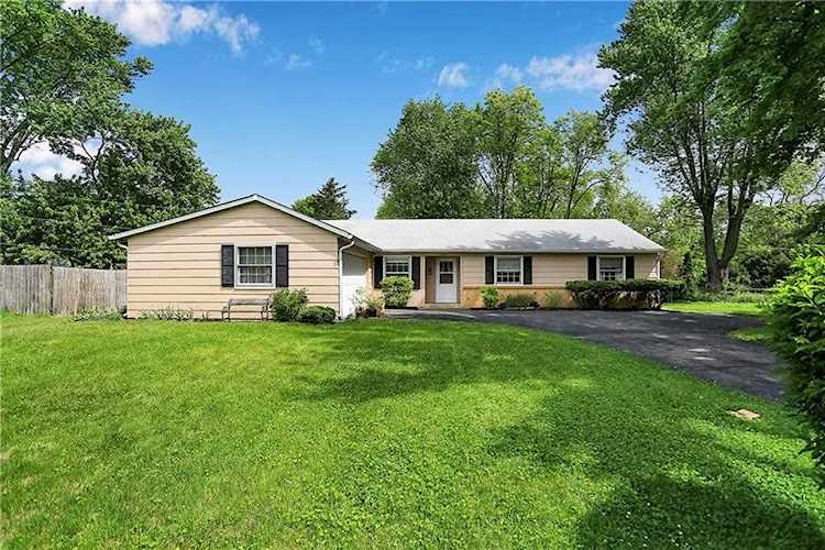 10234 Churchill Court Indianapolis, IN 46229