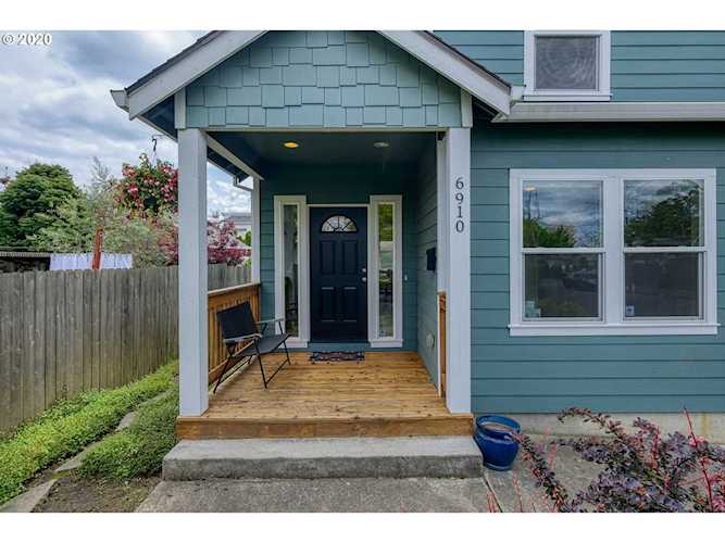 6910 SE Henry St Portland, OR 97206