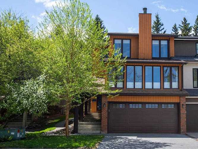 127 37 Street NW Calgary, AB T2N 3B6