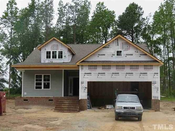 133 Poplar Drive Clayton, NC 27520