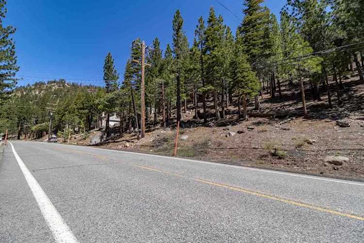 212 Forest Trail Mammoth Lakes, CA 93546