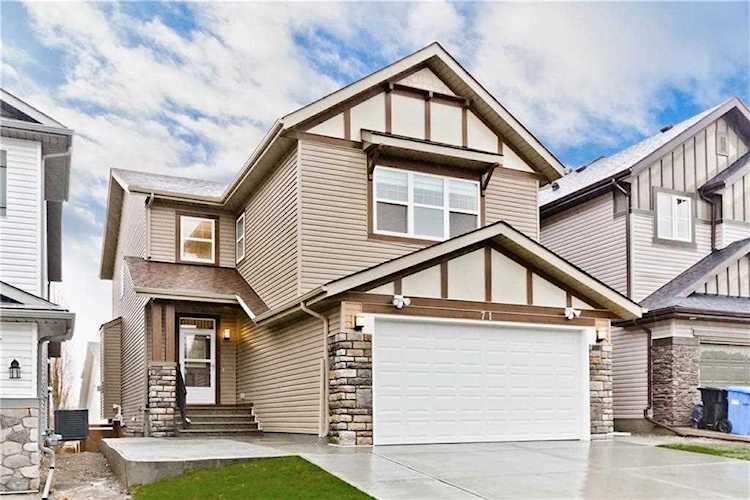 71 Panamount Common NW Calgary, AB T3K 0P5