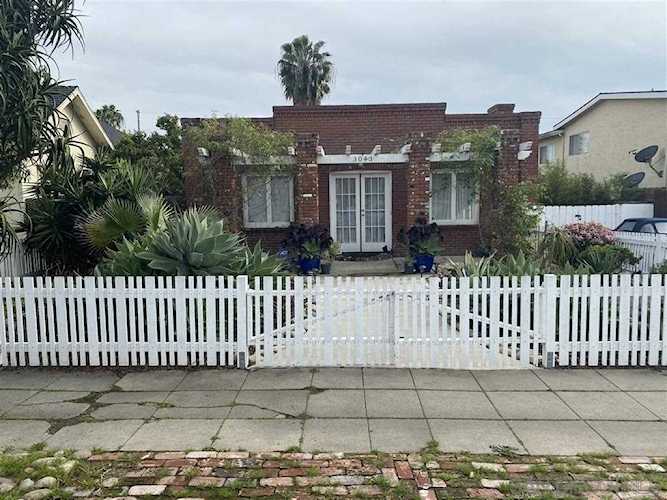 3043 Ivy St San Diego, CA 92104