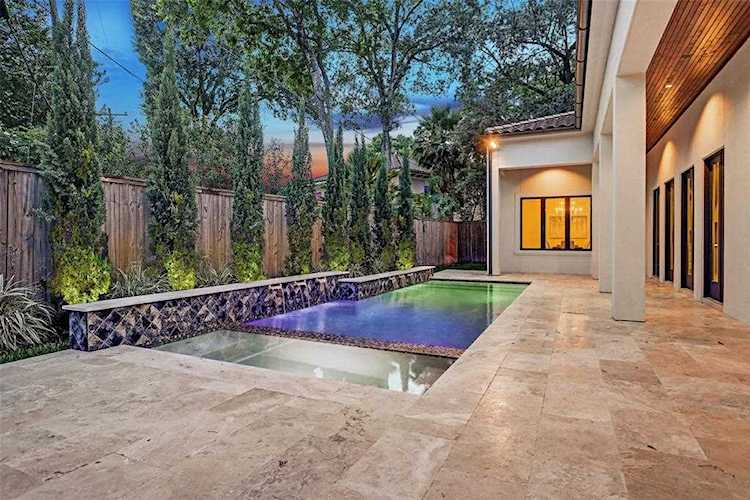 3618 Newcastle Dr Houston, TX 77027