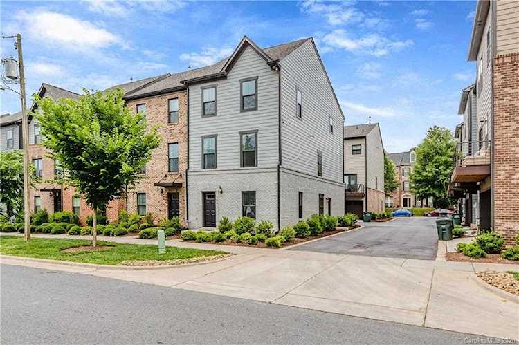 1506 Kee Ct Charlotte, NC 28203