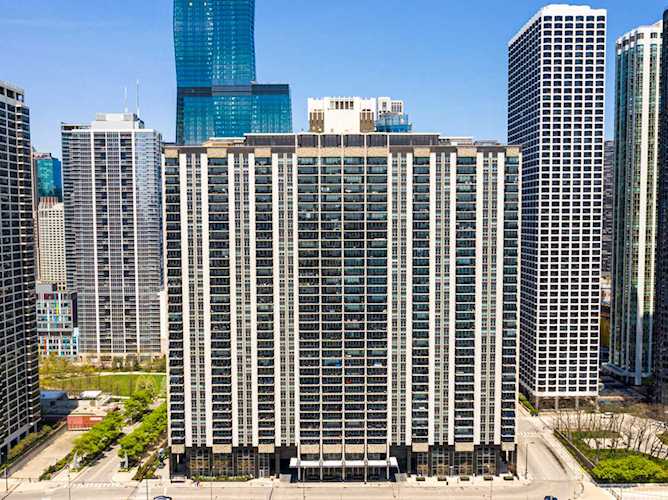 400 E Randolph St #1507 Chicago, IL 60601