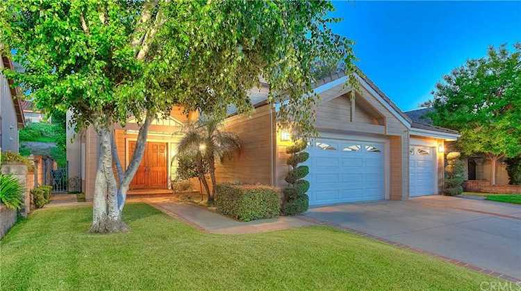 28692 Walnut Grove Mission Viejo, CA 92692