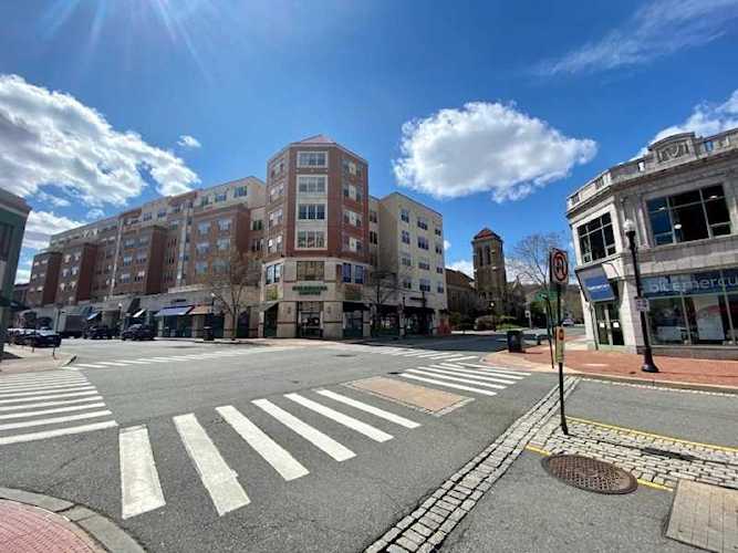 48 S Park St Montclair Twp., NJ 07042
