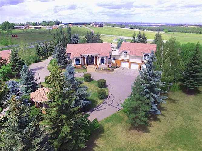 8070 266 Avenue W Rural Foothills County, AB T0L 0X0