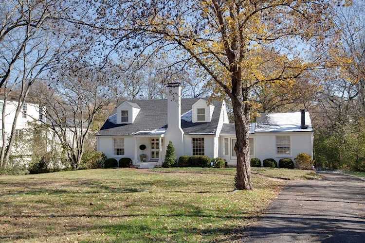 436 Lynnwood Blvd Nashville, TN 37205 | MLS 2154457 Photo 1