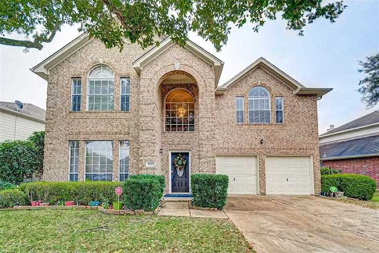 17627 Amber Mist Ln Houston, TX 77095