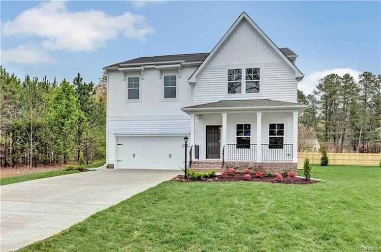2325 Elkview Dr North Chesterfield, VA 23236