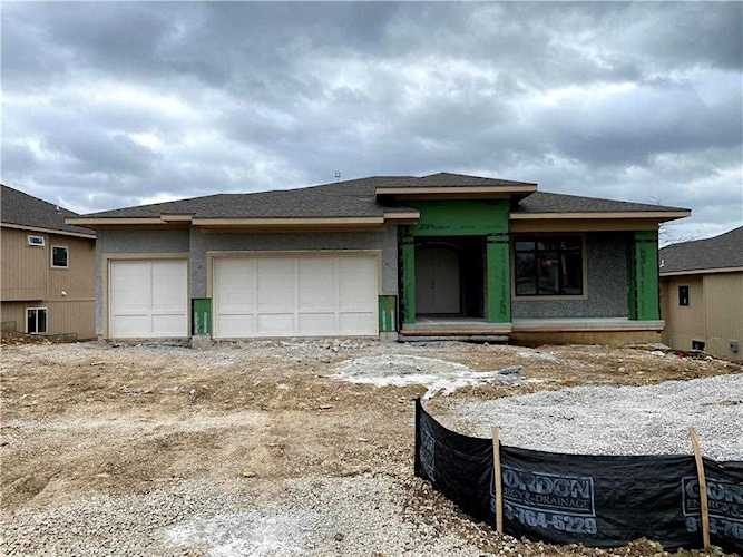 11443 S Garden St Olathe, KS 66061