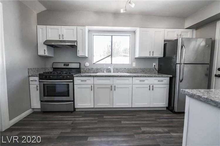 2702 Valley St Las Vegas, NV 89101