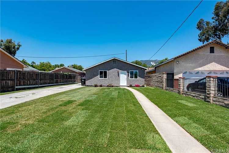 537 Vermont Street Altadena, CA 91001