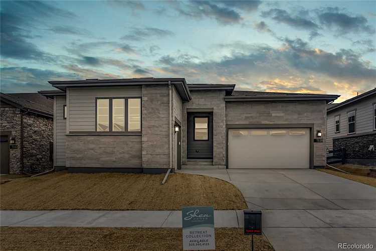 7139 Bellcove Trl Castle Pines, CO 80108