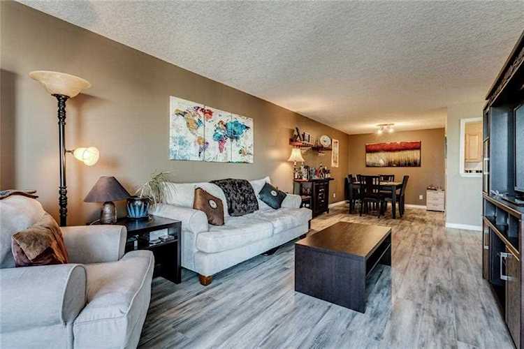 1919 17 Avenue SW #406 Calgary, AB T2T 0E9