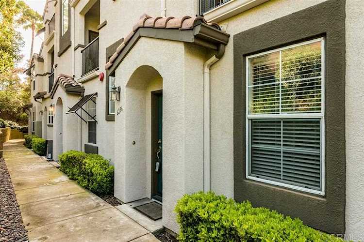 6286 Via Trato Carlsbad, CA 92009