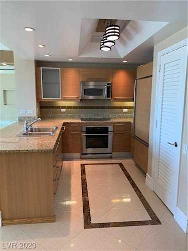 322 Karen #604 Las Vegas, NV 89109