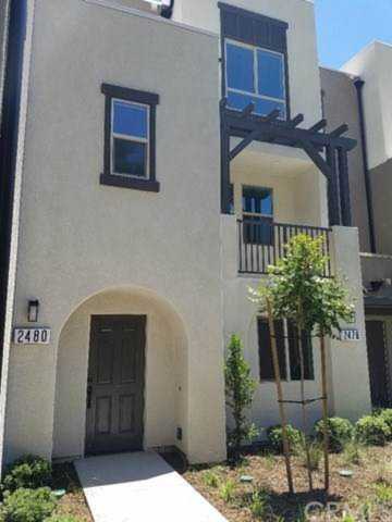 2480 Solara Lane Vista, CA 92081