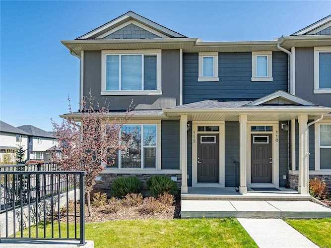 112 Panatella Walk/Walkway NW Calgary, AB T3K 0Z3
