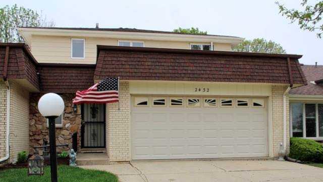 2432 Sycamore Dr Morris, IL 60450