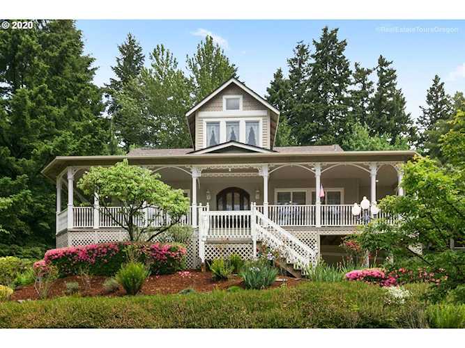 12805 SE Spring Mountain Dr Happy Valley, OR 97086
