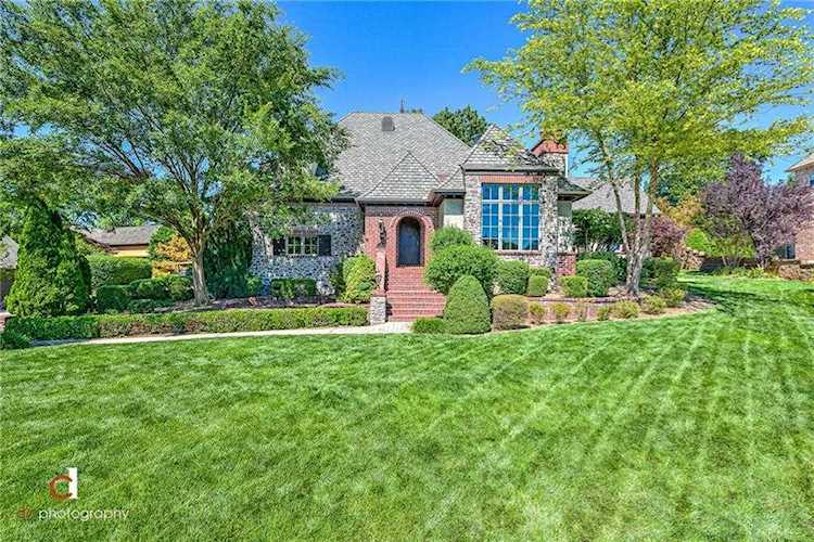47 S Fiddlesticks Trl Rogers, AR 72758