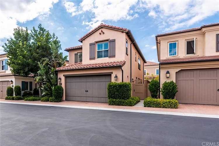64 Ashdale Irvine, CA 92620
