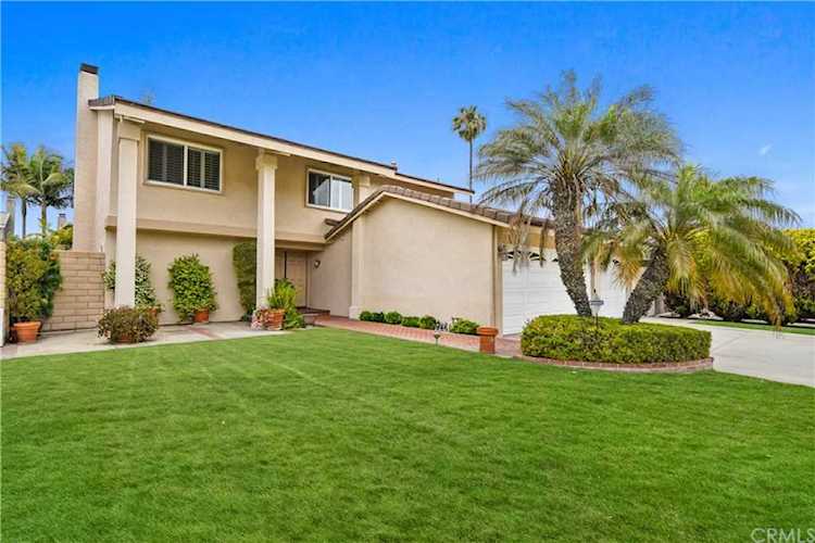 8921 Burlcrest Drive Huntington Beach, CA 92646